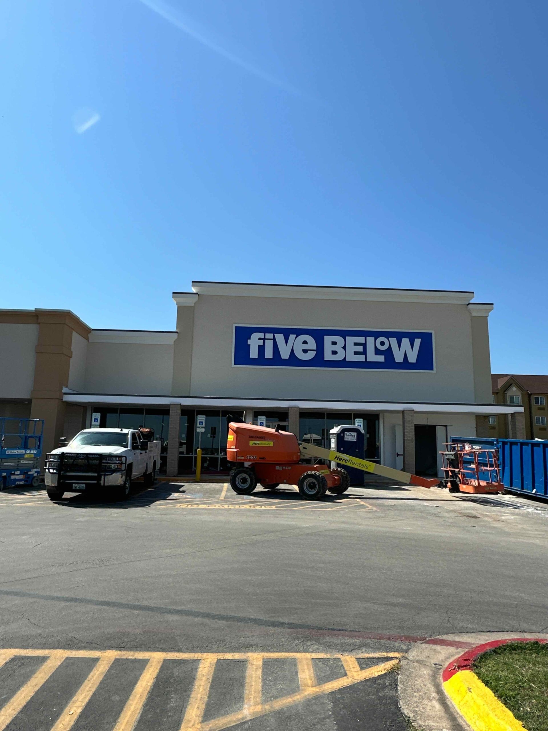 Five Below by Holland Construction Group